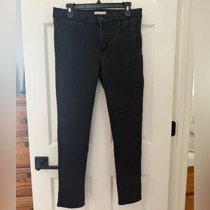 Levi’s 311 Shaping Skinny